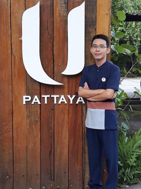 นายภาณุวัชร จิระเวชเดชาชาญ
